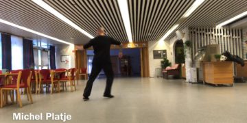 Makes Me Want To Stay