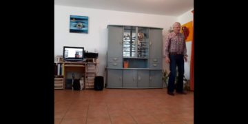 Stay Home (Restez chez vous)