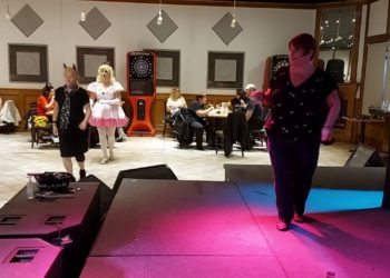 Dancing In The Breeze