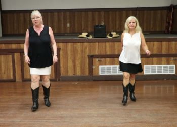 She Just Want To Dance