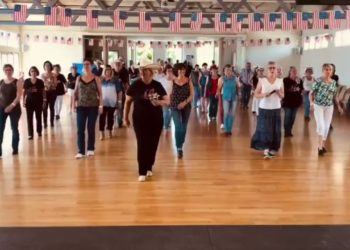 Like I Love Country Music