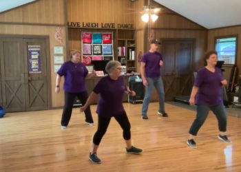 Keep Dancin’ In The Moonlight