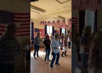 Yes Sir, I Can Boogie