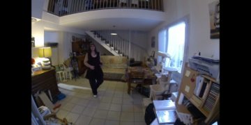 Brown Eyes Baby (Catalan Style)