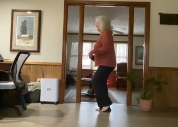 Couldn’t Leave You !!