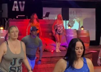 Shimmy Shimmy Shimmy