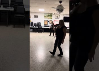 Honky Tonkin’ Dancing Queen