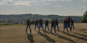 You Look Like You Love Me