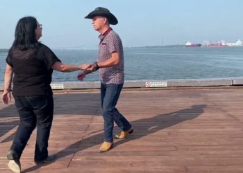 Runnin’ Outta Love (P)