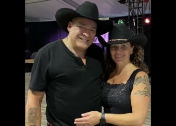 Dolly Would for 2 (P)