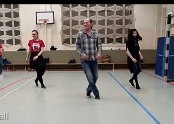 Swampfield (The Simpsons Dance)