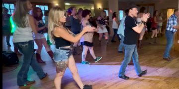 Keeping Country Alive