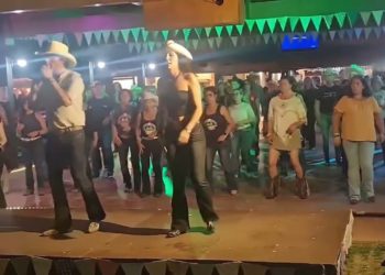 Heidi Jumps (Style Catalan)